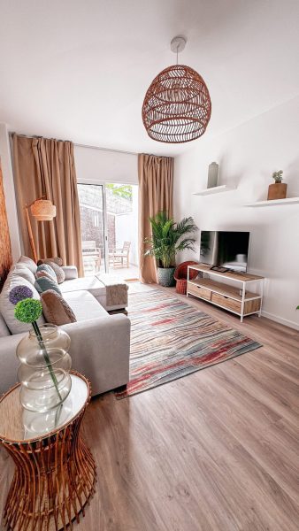 Living room 3